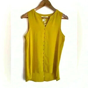 NWT Rose + Olive Womens Yellow Preppy  Sleeveless Button Summer Blouse Small